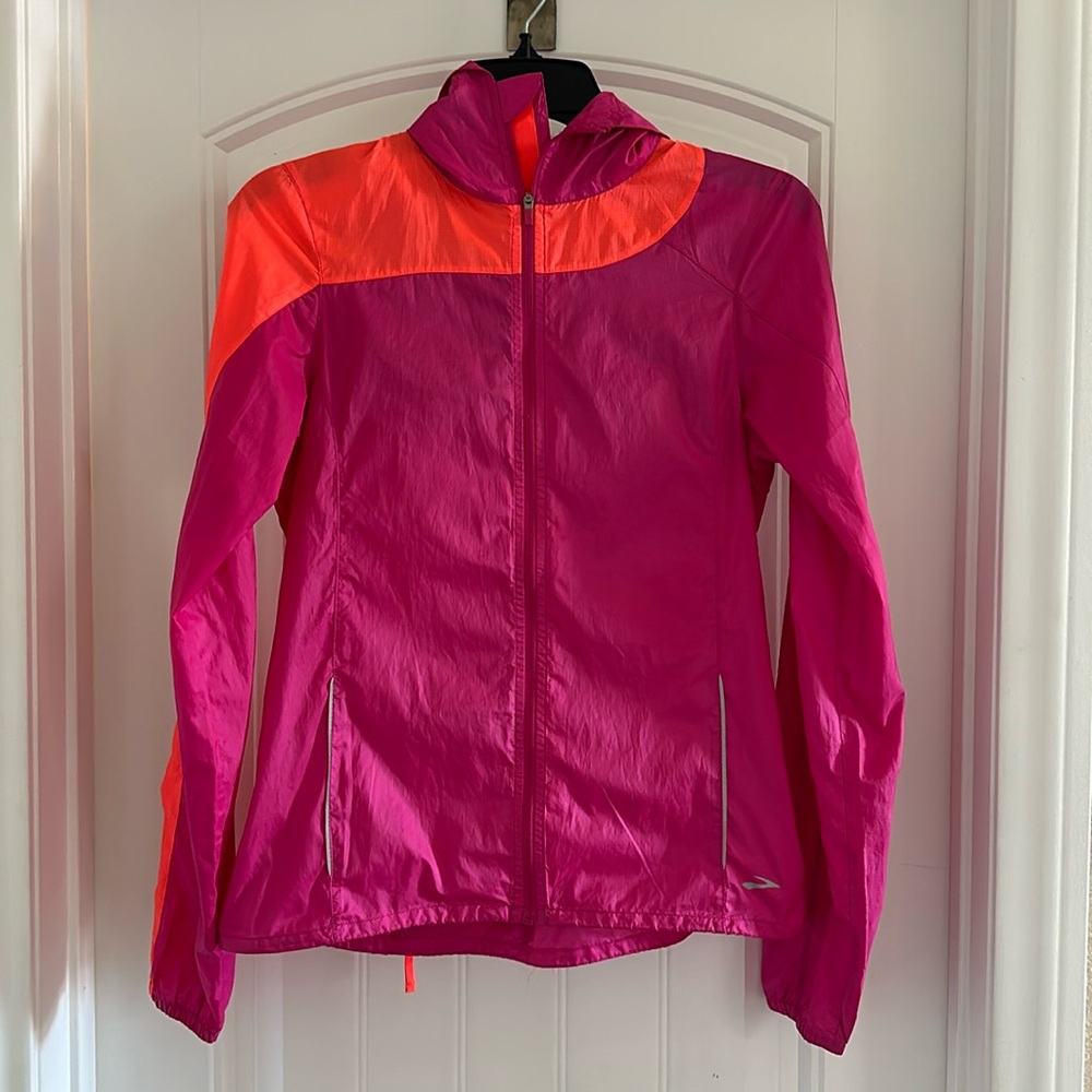 Brooks windbreaker